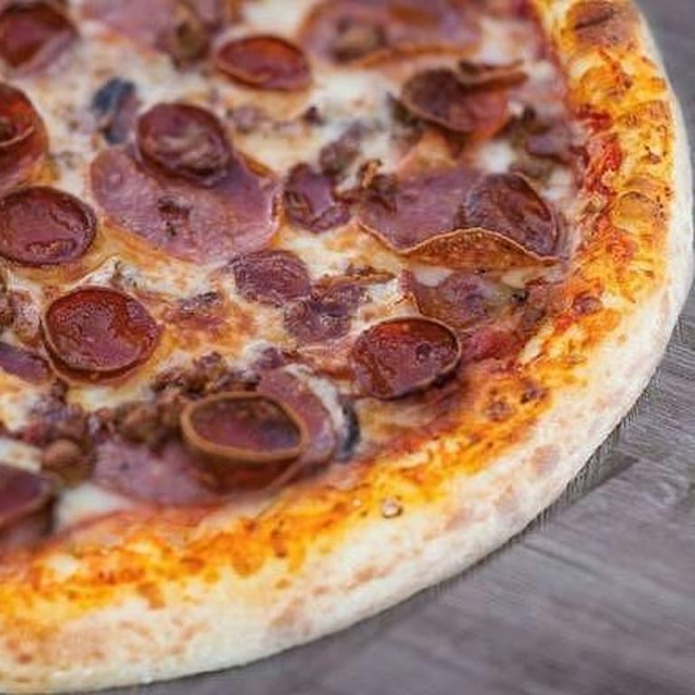 Savor Your Dinner with Pizza